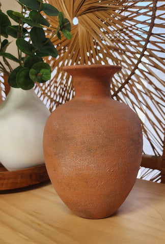 Mishique Design 'terracotta look' Vase