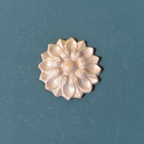 R8 – Nordic Rosette