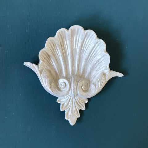 R93 – Gothic Rosette