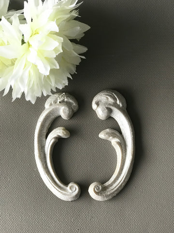 SC8 – Small Headed Scroll