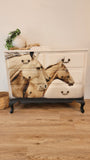 Horse drawers